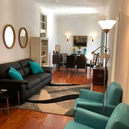 Apartment Grandmommy's House - Traditional And Comfy Lisboan Lisbon