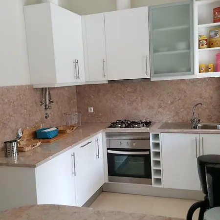 Grandmommy's House - Traditional And Comfy Lisboan *