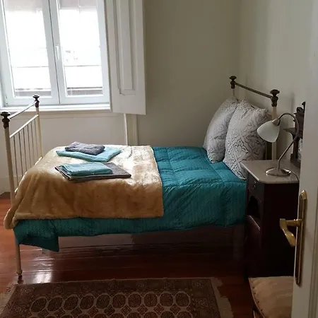 Grandmommy's House - Traditional And Comfy Lisboan *