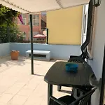 Grandmommy's House - Traditional And Comfy Lisboan Apartman
