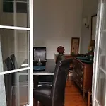 Grandmommy's House - Traditional And Comfy Lisboan Apartman