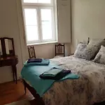 Grandmommy's House - Traditional And Comfy Lisboan Lisboa