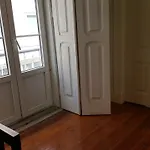 Grandmommy's House - Traditional And Comfy Lisboan Apartman